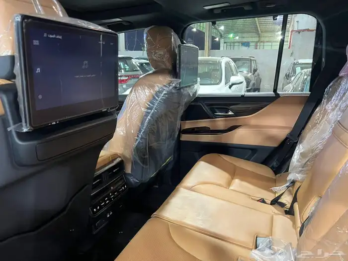 جيب لكزس LX600 2023 BB 8