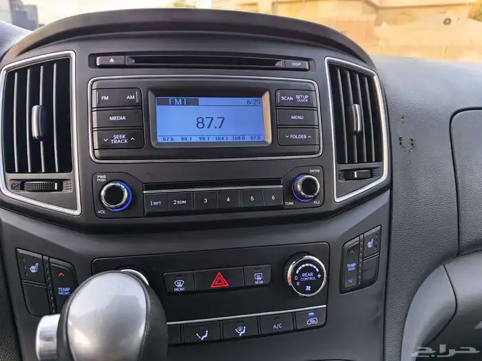 هيونداي H1 ديزل 12 مقعد موديل 2021م وارد كوريا 29