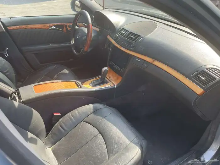 مرسيدس e350 موديل 2006 8