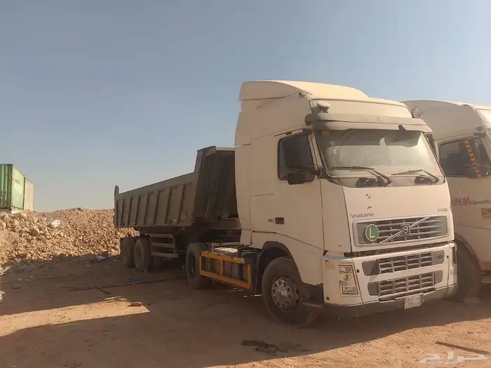 تريله موديل 2005 فلفو معى صندوق مقاس 18 صاج التريله مفحوص 2