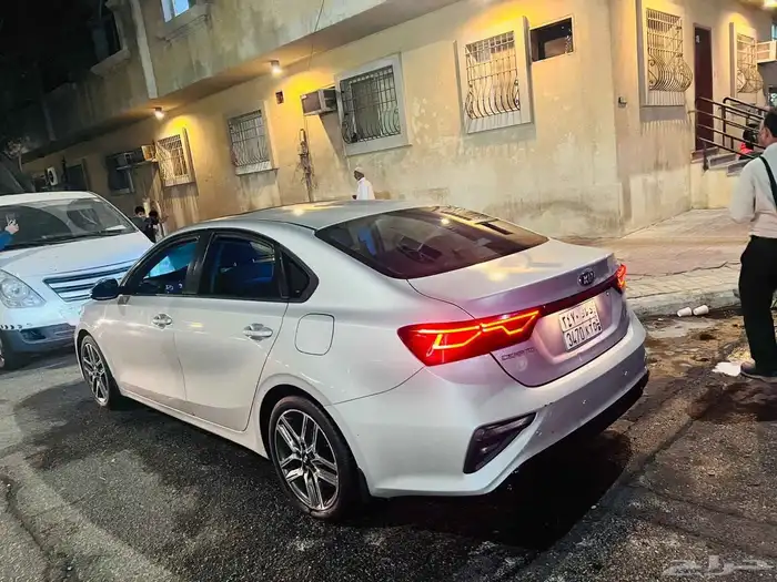 كيا سيراتو موديل 2019 ناقل الحركة  أوتوماتيكي. عداد 181 الف 4