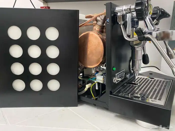 مكينة قهوة روكت ابارتمنتو 3