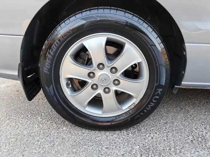 هيونداي H1 ديزل 12 مقعد موديل 2021م وارد كوريا 2