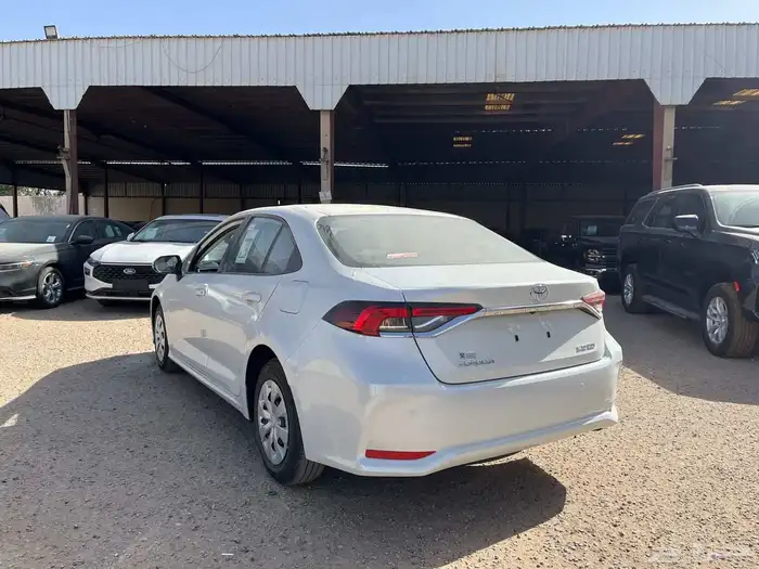 كرولا ستاندر محرك 2.0 موديل 2025 كاش وتقسيط 2