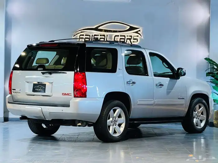 يوكن 2011 SLT نظيف وبحاله ممتازه 3