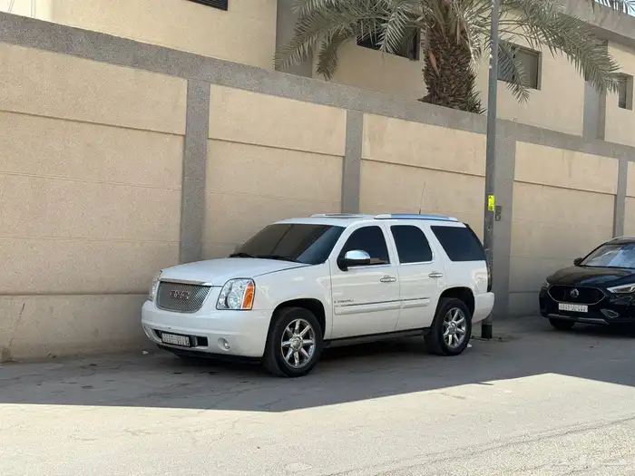 جمس دينالي 2008 شد بلد ثاني مالك من الوكالة 18