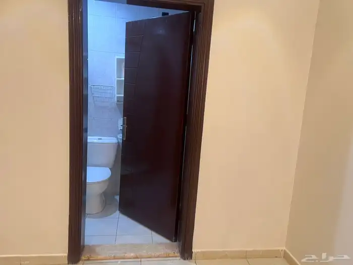 شقة للإيجار حي المروه 12