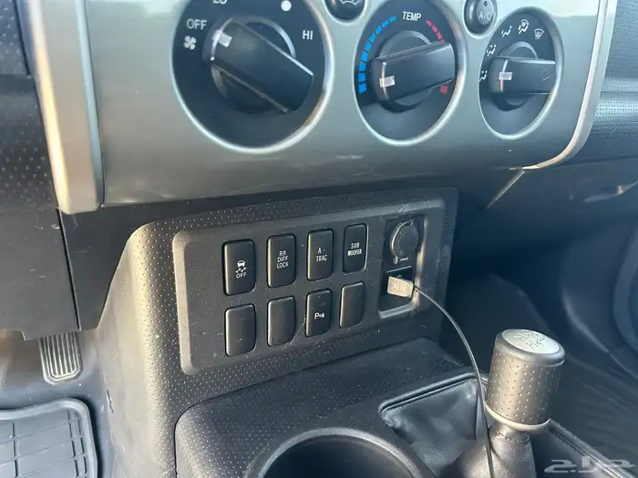 تويوتا اف جي 2010 8