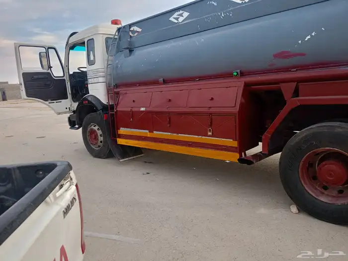 وايت ماء مديل 87 0