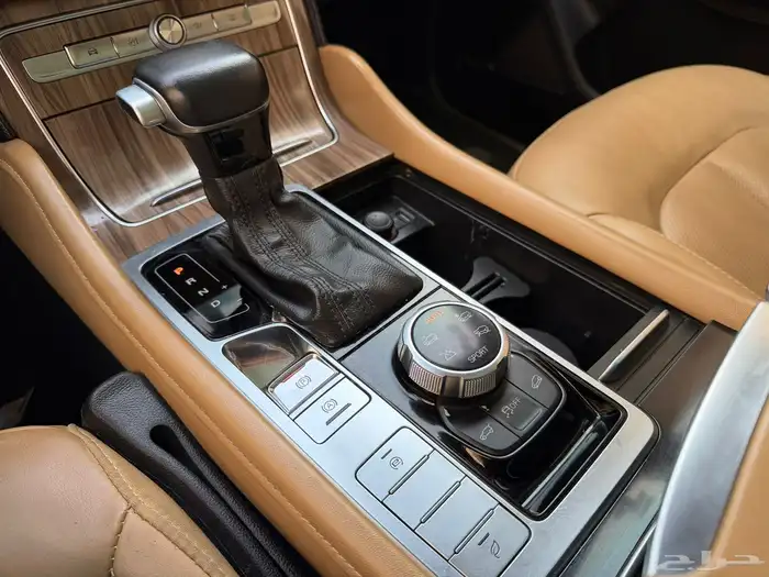 ام جي RX8 2020 فل كامل الحد 15