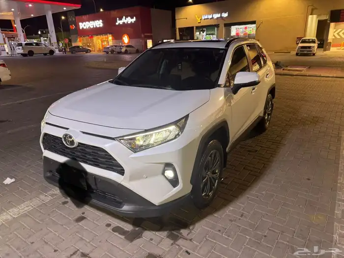 تويوتا راف فور 2025 0