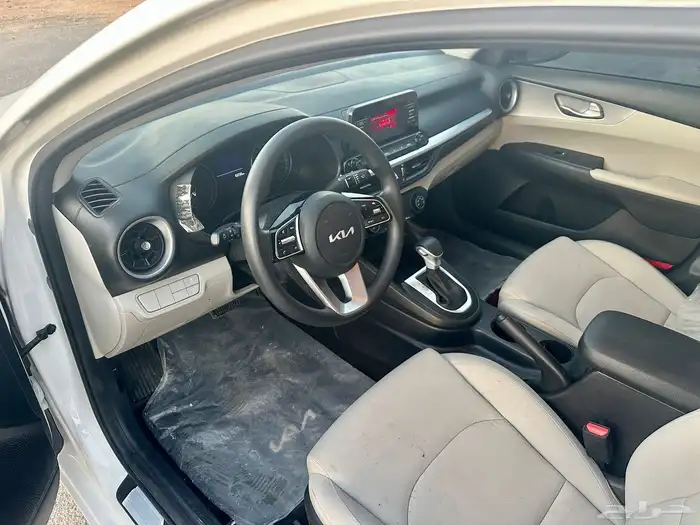 كيا سيراتو 2023 شرط بيع مستعجل 8