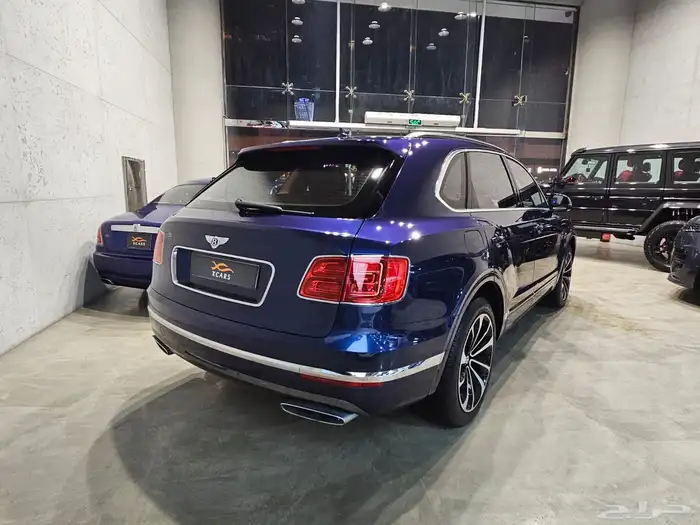 بنتلي Bentayga موديل 2017م (وارد ساماكو) 6