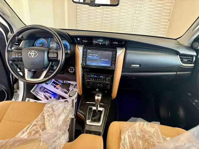 فورتشنر 2023 دبل فل كامل للبيع 7