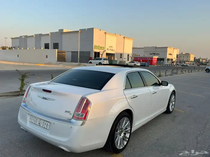 كرايزلر اكزكتف 8V2014 4