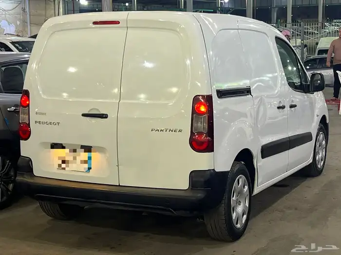 بيجو بارنتر 2015 بودي وكالة 6