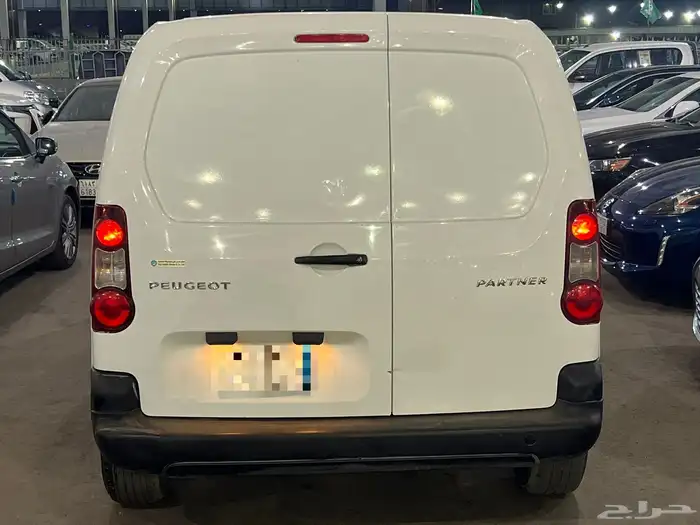 بيجو بارنتر 2015 بودي وكالة 3