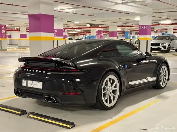 Porsche 911 Carrera 2025 - جديده 3
