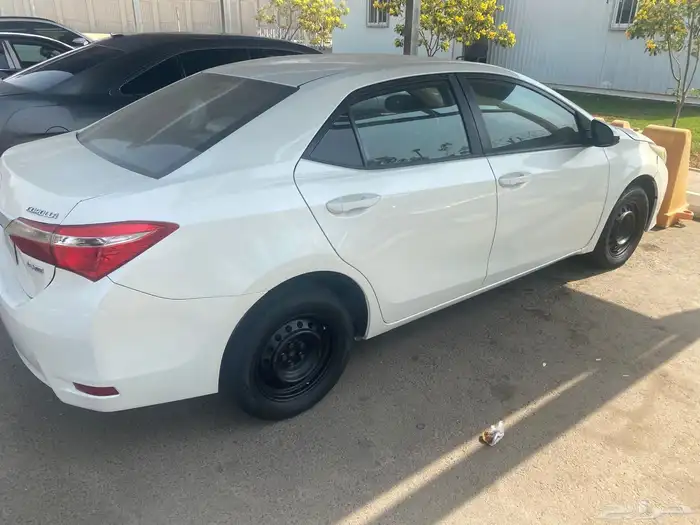 كورلا للبيع مستعملة ماشيه 205الف 1