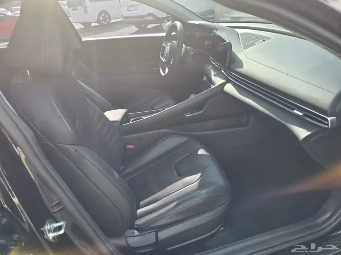 اللنترا 2021 بنزين فل كامل اعلى فئه 20