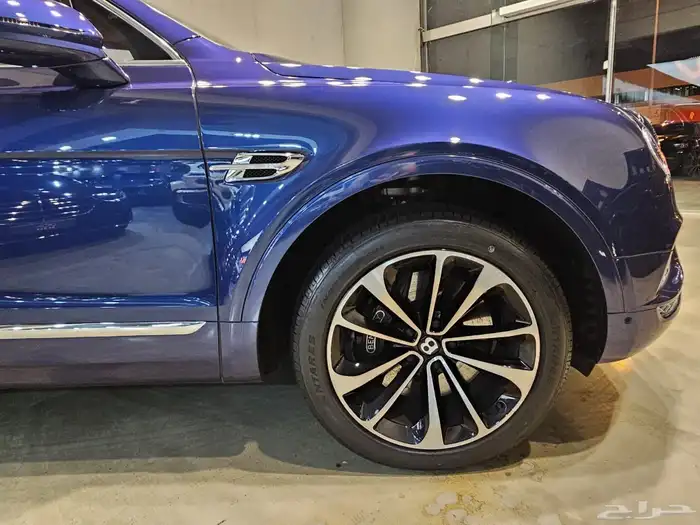 بنتلي Bentayga موديل 2017م (وارد ساماكو) 5