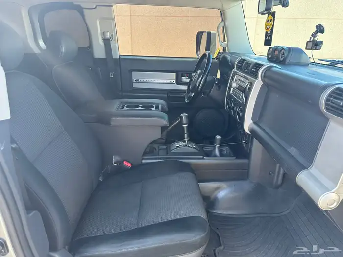 تويوتا اف جي 2010 9