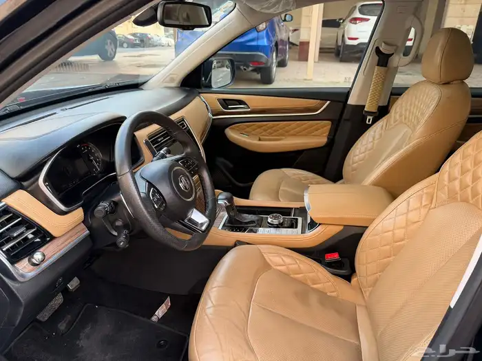 ام جي RX8 2020 فل كامل الحد 12