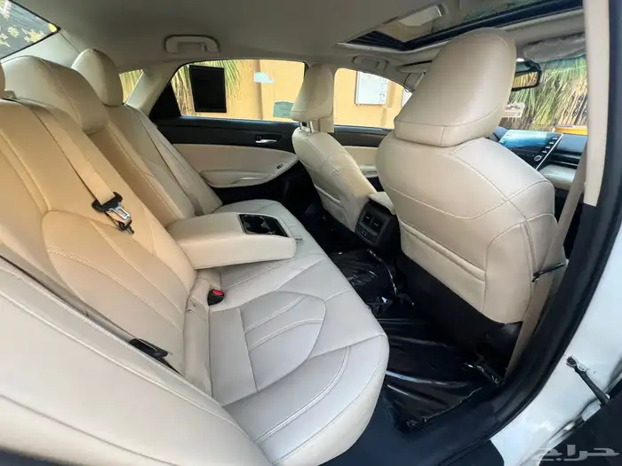 تويوتا افالون 2021 تورنق (بحالة ممتازة) 16