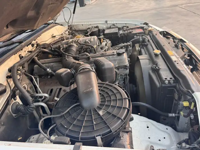 لاندكروزر جكسار 2000 نظيف قير عايدي 18