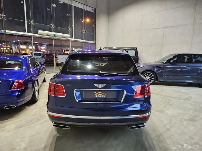 بنتلي Bentayga موديل 2017م (وارد ساماكو) 7