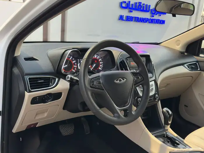 شيري اريزو 5 موديل 2023 السعر 23000 الف 8