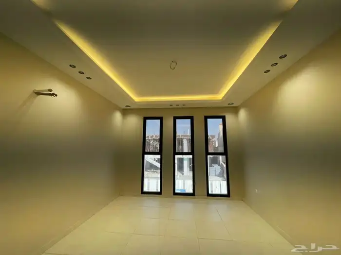 فيلا جديدة للبيع - الزمرد 4