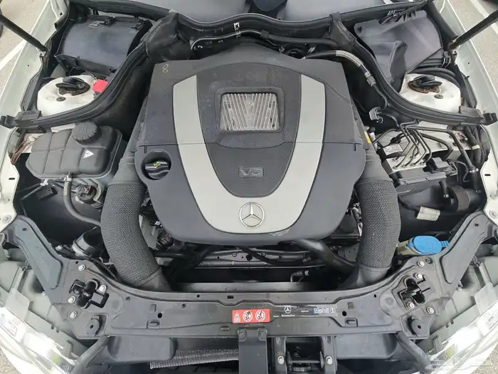 كشف مخزن CLK350 مديل 2008 14