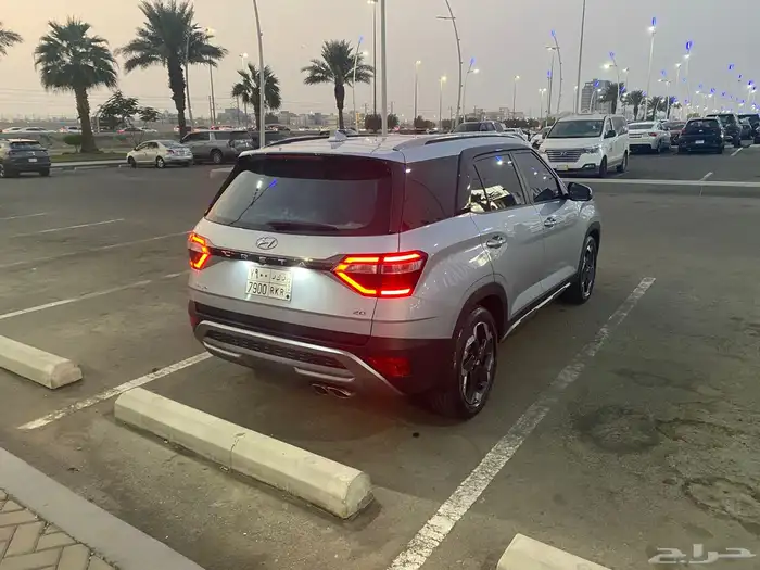 كريتا قراند 4