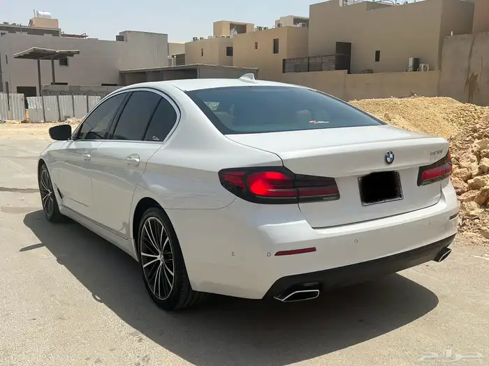 للبيع   BMW 520i 2021 3