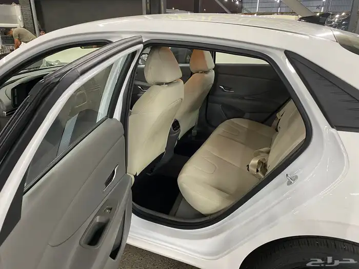 النترا 2023 سمارت نص فل عداد قليل 5