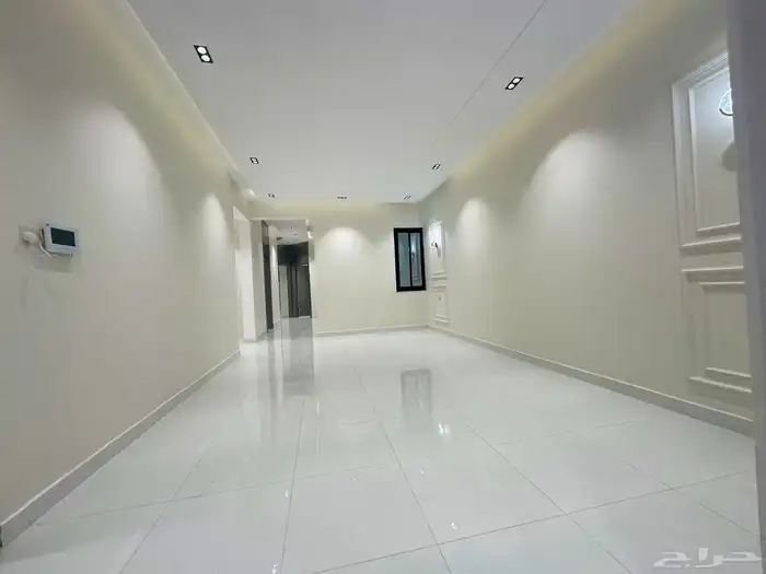 للبيع شقق مودرن تشطيب راقي بحي المعارض خميس مشيط 13