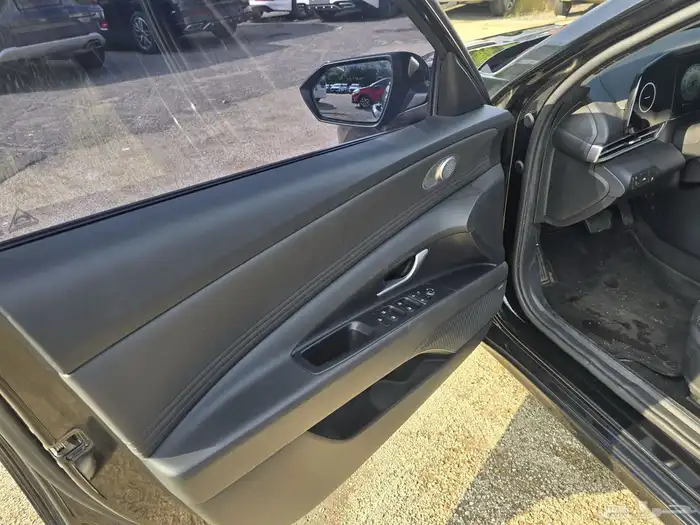 اللنترا 2021 بنزين فل كامل اعلى فئه 22