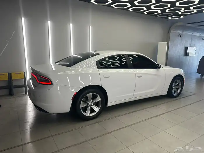 دوج تشارجر 2019 5