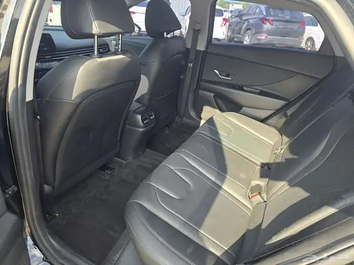 اللنترا 2021 بنزين فل كامل اعلى فئه 17