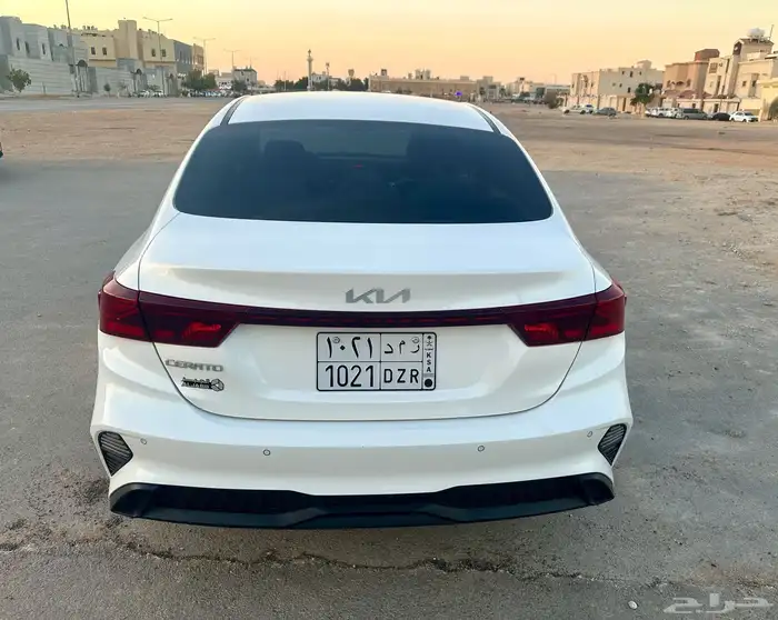كيا سيراتو 2023 شرط بيع مستعجل 4