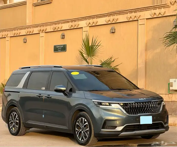 كيا كرنفال فل كامل موديل 2022 4