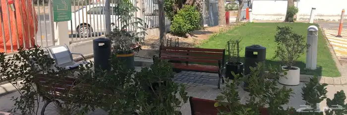 مقاعد حدائق ومقاعد خارجية مصنوعة من شرائح خشبية صلبة وإطار 9