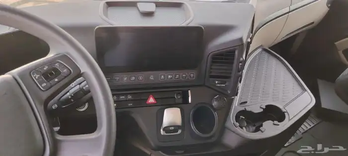 تصدير للبيع اثنين اكترس mb5 2020 16