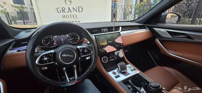 جاكوار اف بيس R dynamic 6