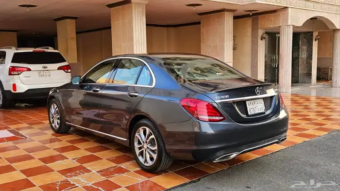 مرسيدس C300 7