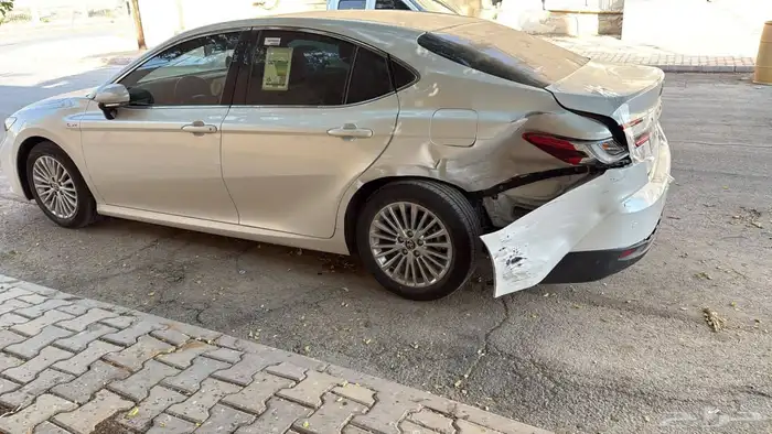 للبيع تويوتا كامري 2026 4