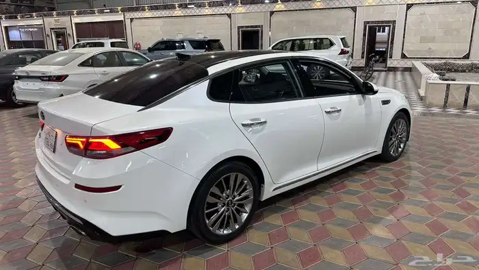 اوبتيما بنزين 2020 فل كامل بانوراما وارد كوريا بحالة الوكالة 9