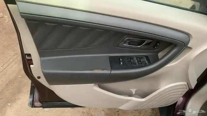 سياره فورد توريس 2011 نظيفه للبيع 5