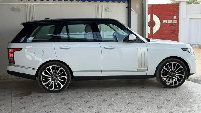 للبيع رنج 2015 فوج 18